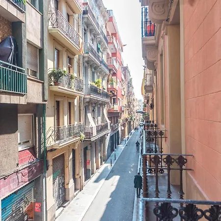 Cozy With Sunny Terrace In The Heart Of Gracia * Barcelona
