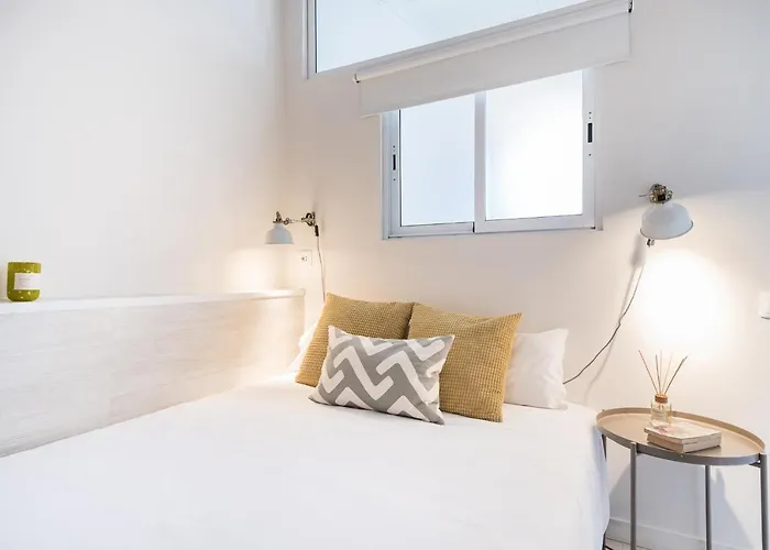 Sunny With Private Terrace In Gracia, * Barcelona