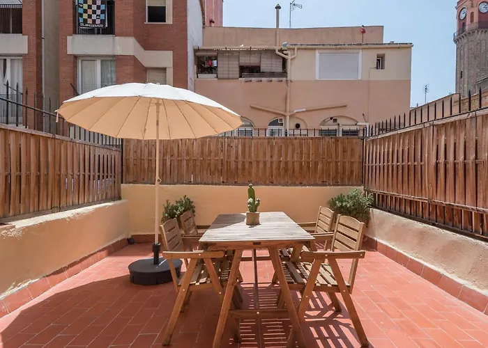 Sunny With Private Terrace In Gracia, Barcelona