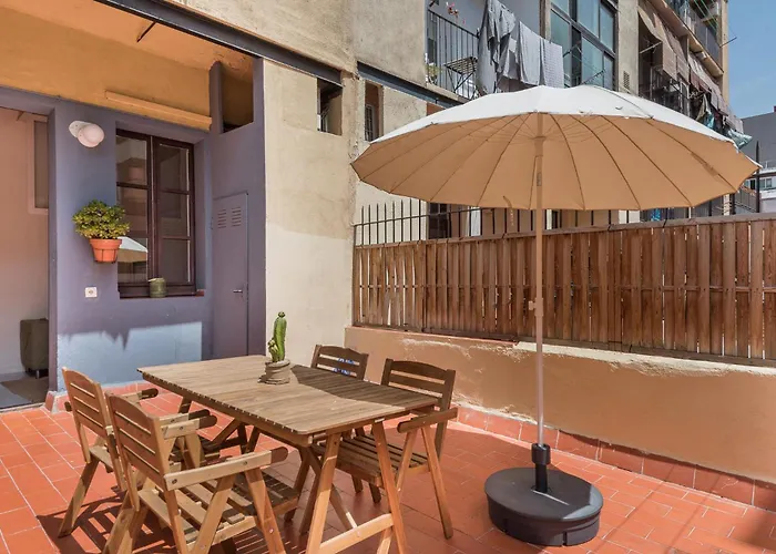 Sunny With Private Terrace In Gracia, Barcelona