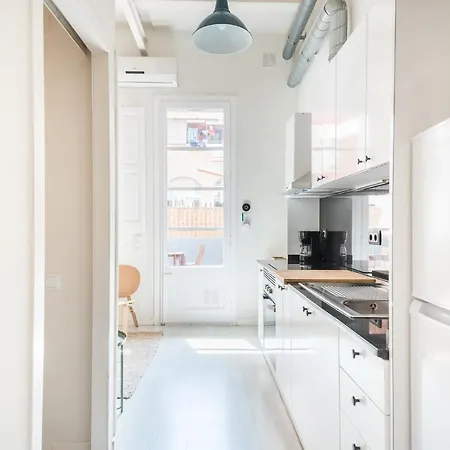 Cozy With Sunny Terrace In The Heart Of Gracia Appartement *
